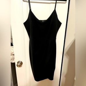 Lulus little black dress